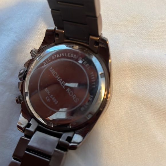 Michael Kors Womens Watch - Picture 6 of 8